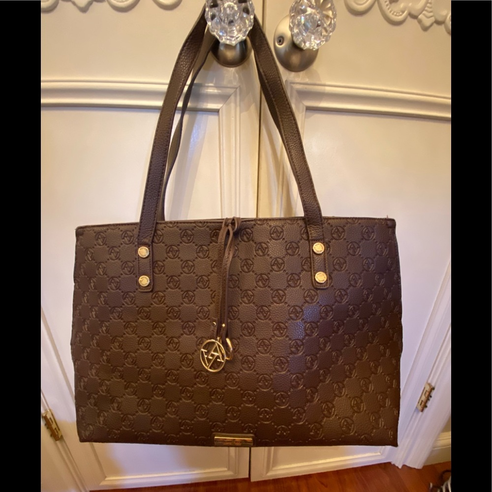 Beautiful dark brown tote bag